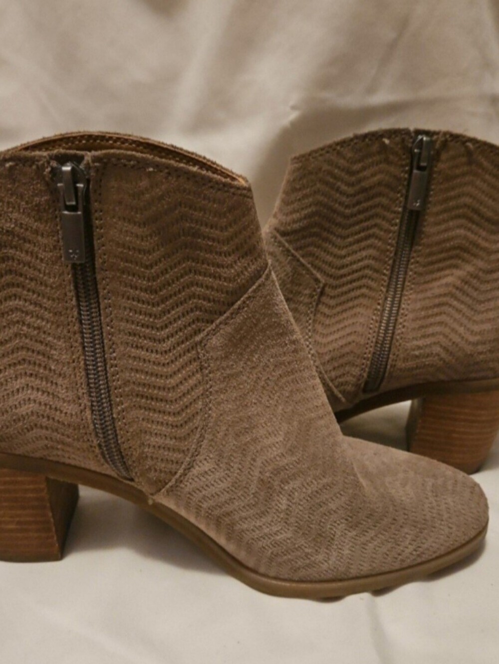 Lucky Brand Paise Leather  Booties, Size 7.5